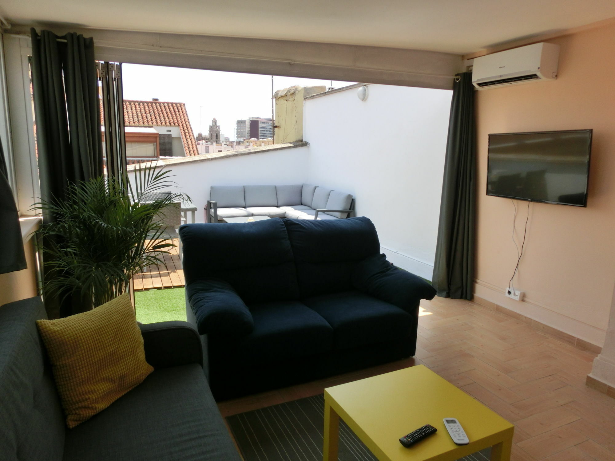 Апартаменты Total Valencia Attics I Экстерьер фото